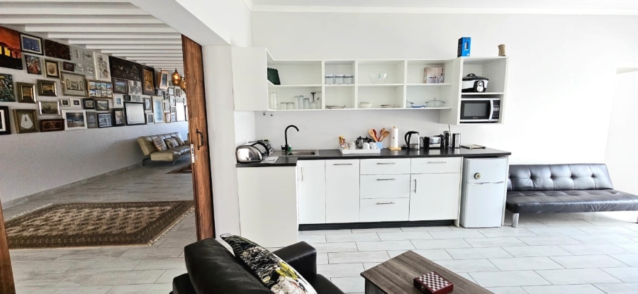 5 Bedroom Property for Sale in Franskraal Western Cape